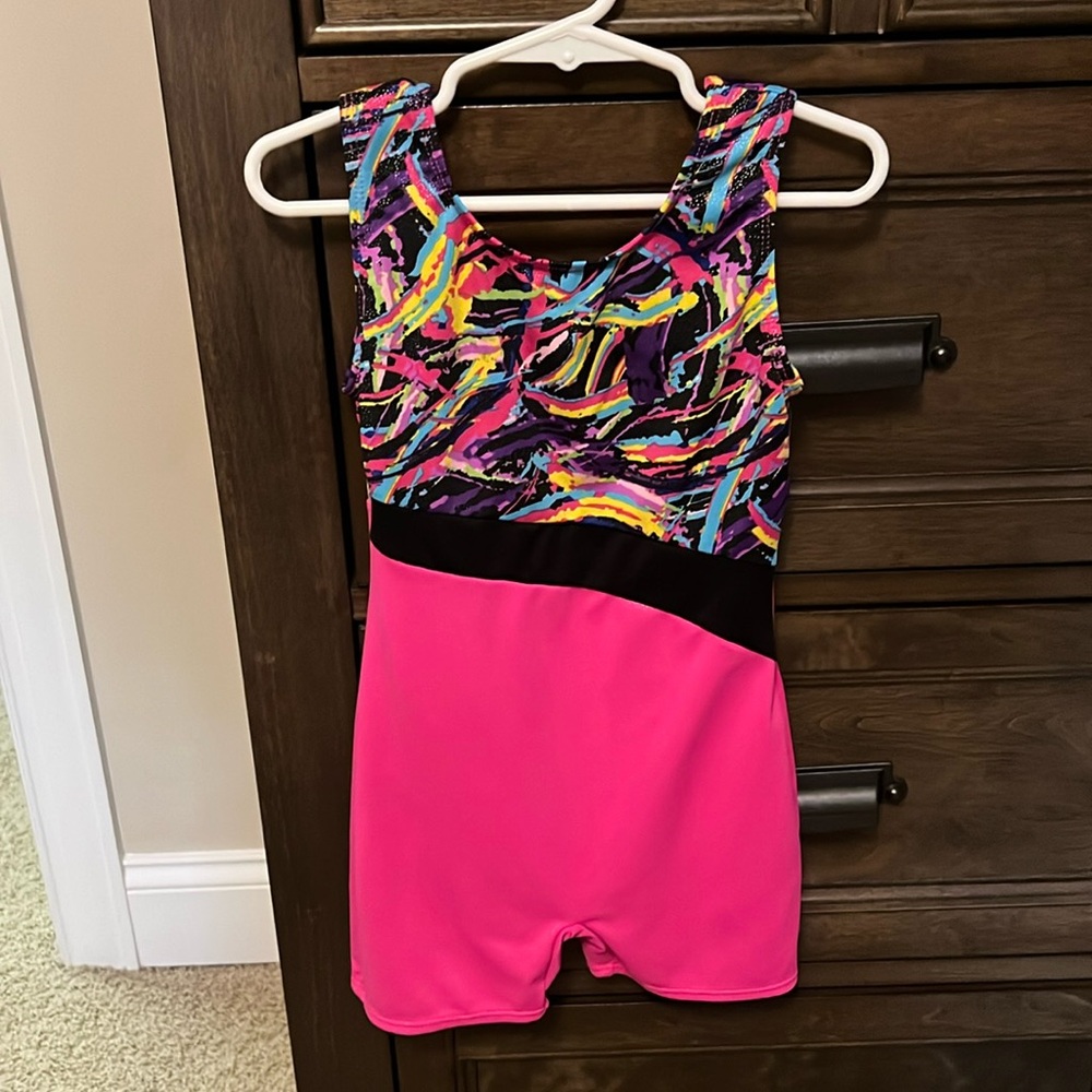 Girls dance leotard. Size 6x.